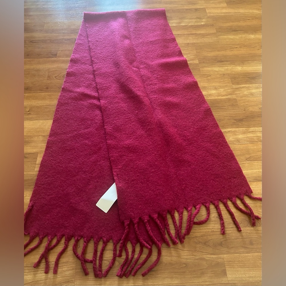 Uniqlo Souffle Yarn Chunky Scarf Red/Burgundy